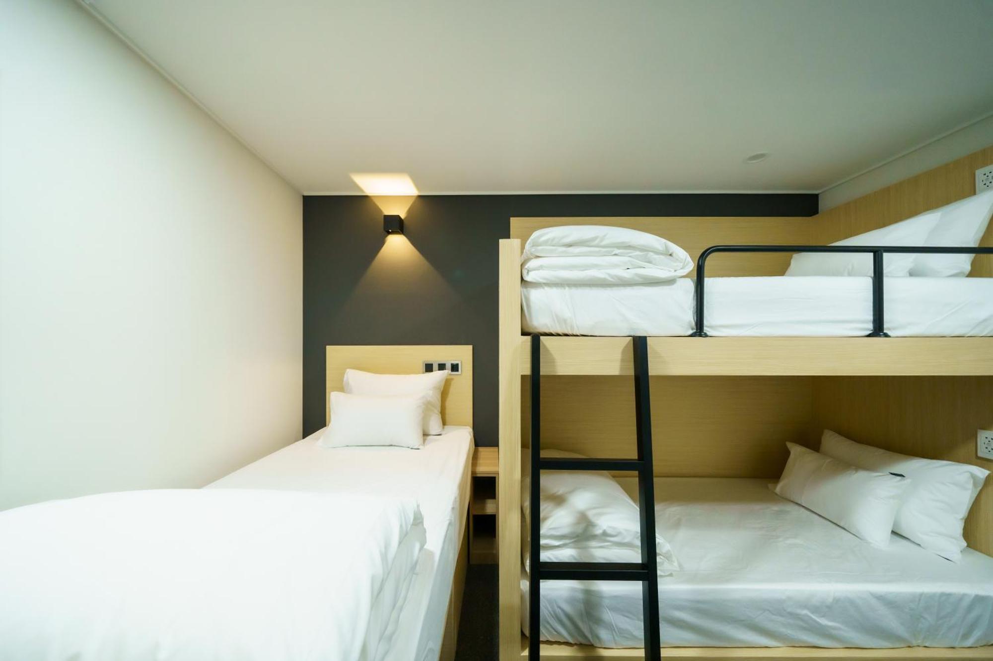 The Stay Hue Myeongdong Сеул Екстер'єр фото