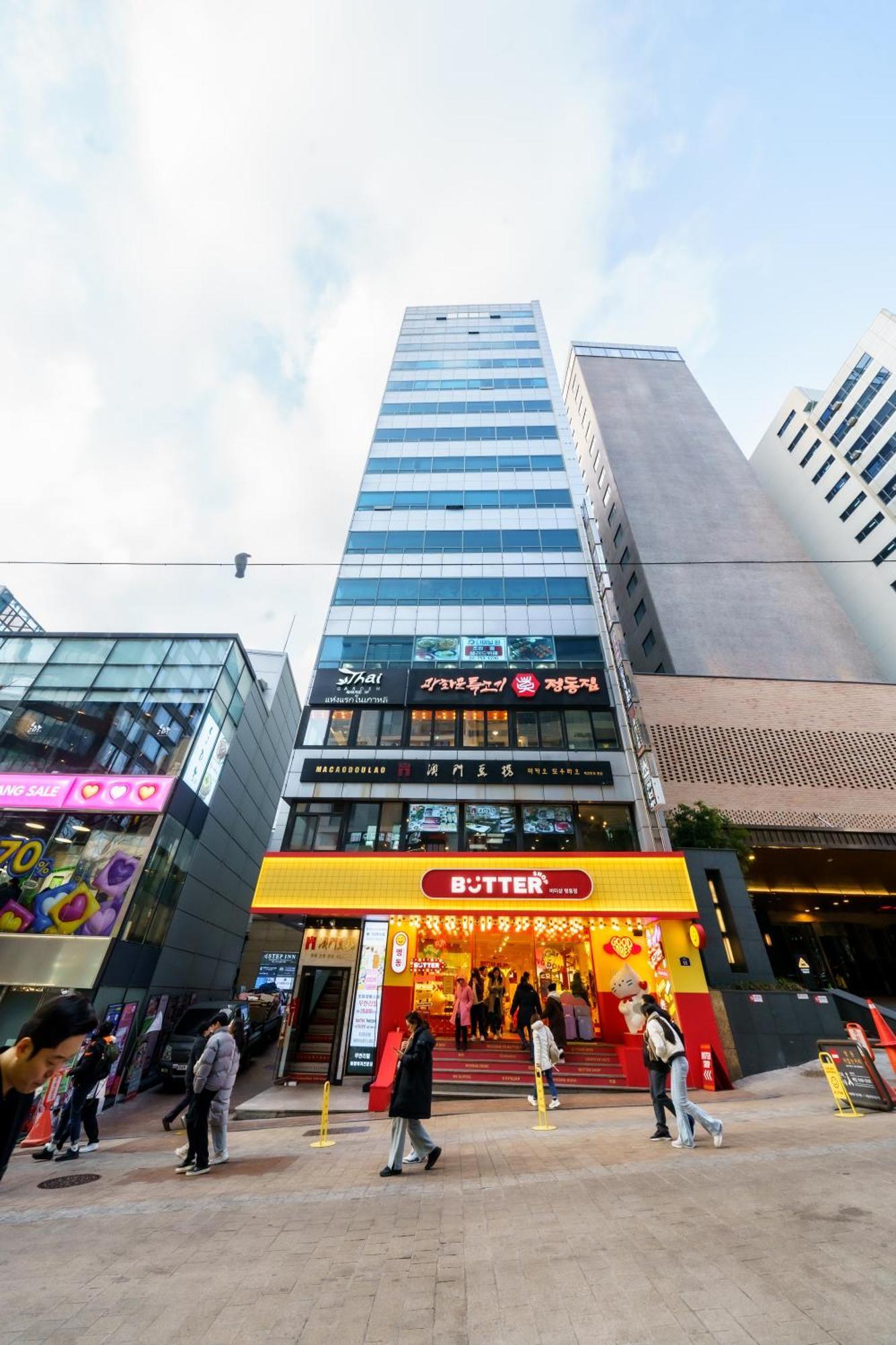 The Stay Hue Myeongdong Сеул Екстер'єр фото